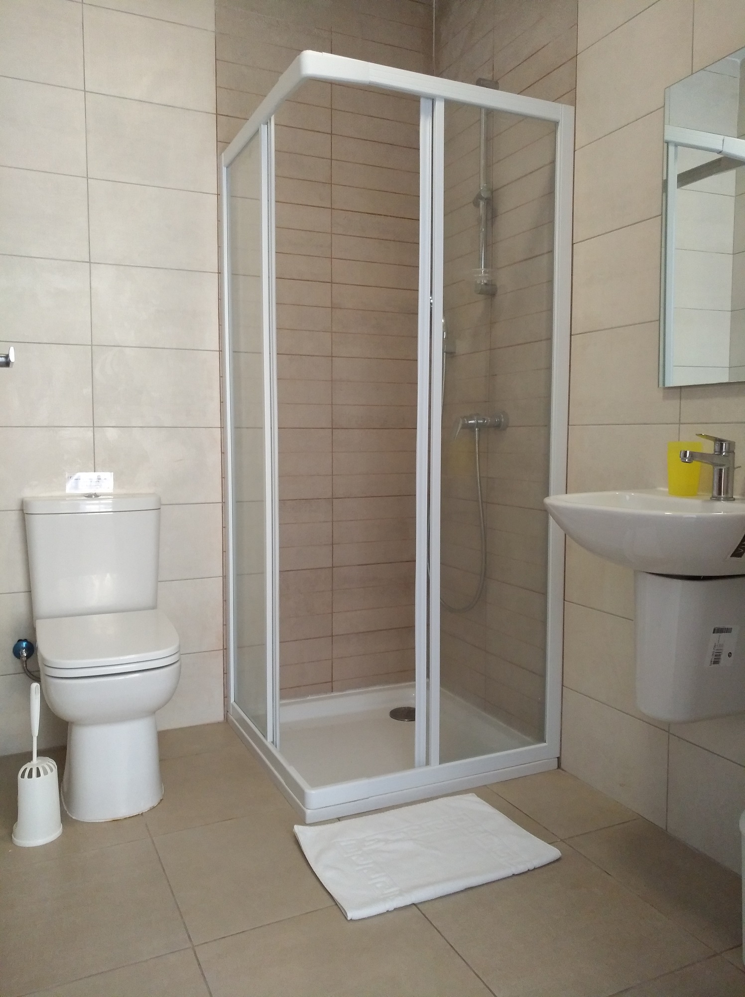 Shared bathroom at the BELS Student residence in malta