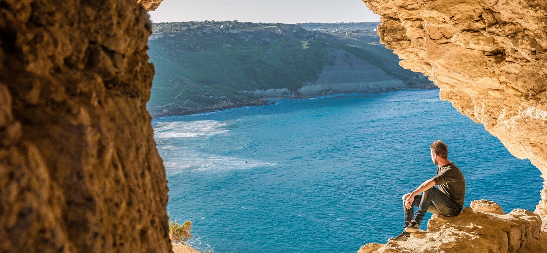 natural places of attraction in Malta and Gozo